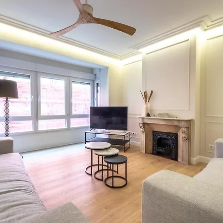 Basque Museum 公寓 *