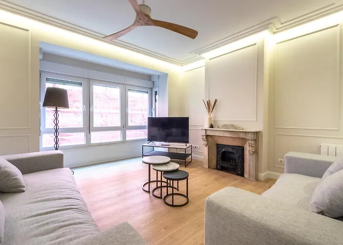 Basque Museum 公寓 *