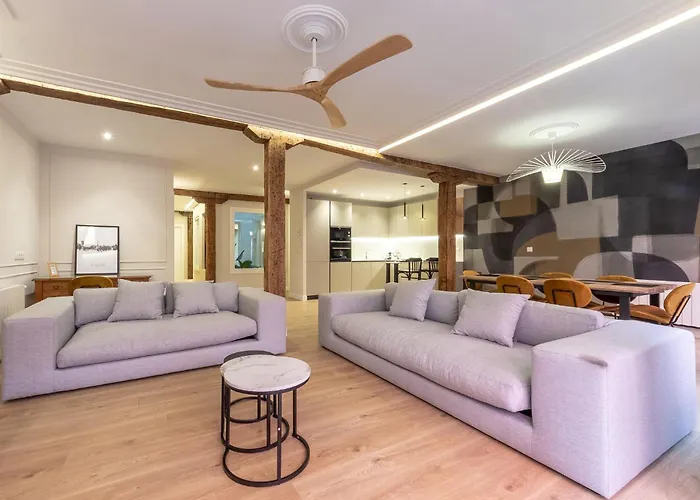 Basque Museum Апартаменты *